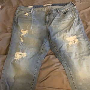 Light blue boyfriend jeans 20R